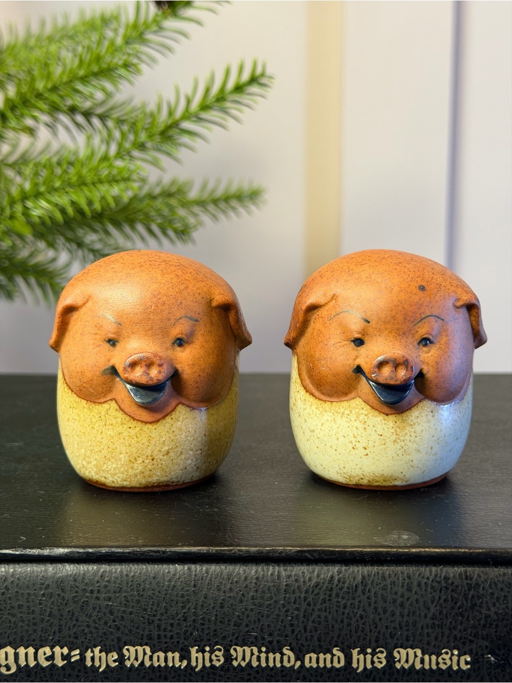 UCTCI Japan Happy Pig Salt & Pepper Shakers Toothpick Holder 2.5” Tall Stoneware